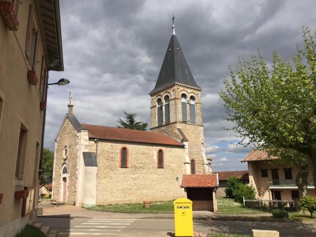 Image du village de Relevant, dans l'Ain, en France..