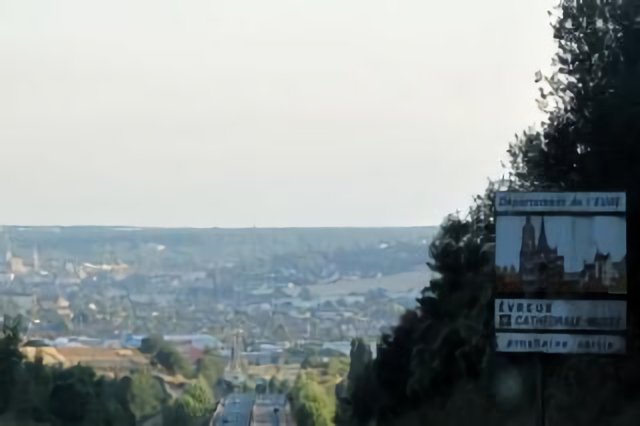 L'arrivée sur Evreux