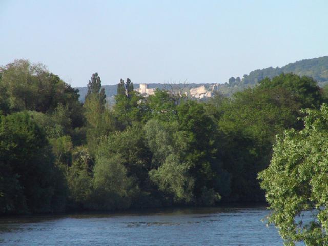 Le Chateau des Andelys vu depuis Bouafles