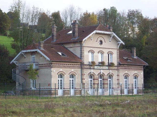 Gare de Charleval.