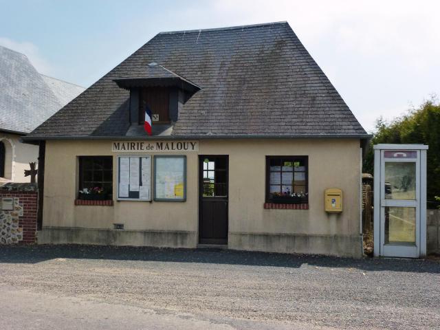 Malouy (Eure, Fr) mairie, ancienne maison de charité