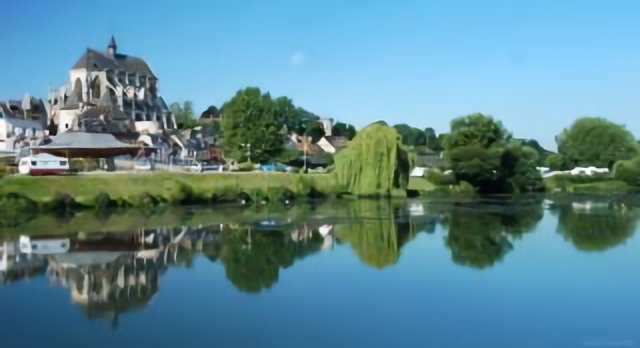 Pont de l'Arche vu de la rive droite de l'Eure