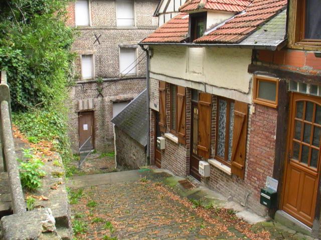 Ruelle de Gaillon : sente de la reine Margot.