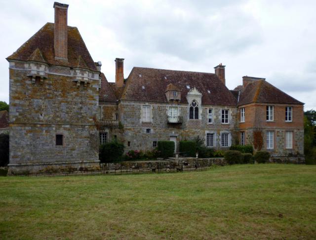 Third side of Château du Blanc-Buisson in Saint-Pierre-du-Mesnil (Eure, France).