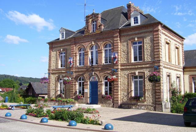 Mairie de Saint-Philbert-sur-Risle dans l'Eure.