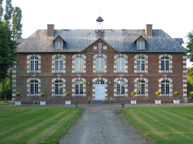 Château de Saint-Paul, situé à Hauville (27), hameau de Bellemare.