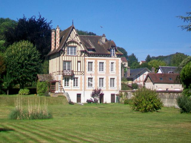 Une villa, rue de la Norée.