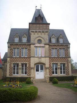 Ancienne mairie d'Écos, mutée en mairie de Vexin-sur-Epte depuis 2017.