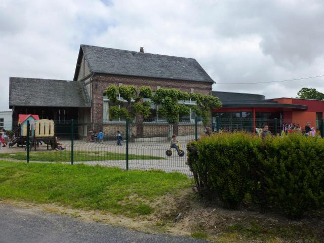 Franqueville (Eure, Fr) école