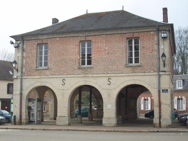 Halle d'Écos.