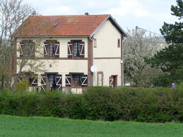 Ancienne gare SNCF Ecluzelles