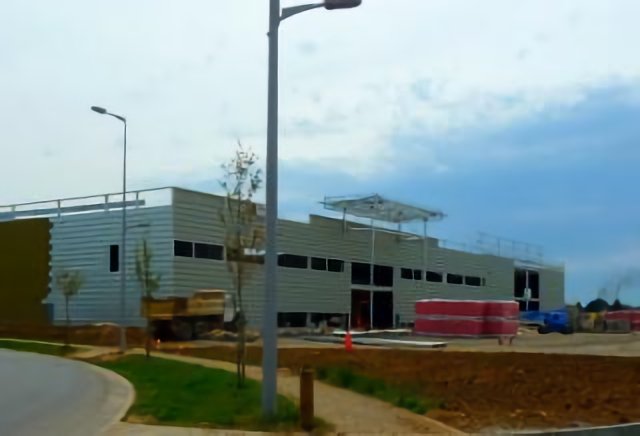 Construction du Leclerc d'Anet .