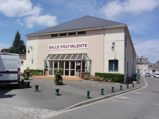 Toury (Eure-et-Loir) Salle polyvalente