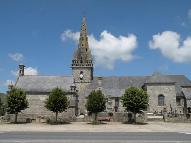 LANHOUARNEAU, l'église Saint-Hervé.
