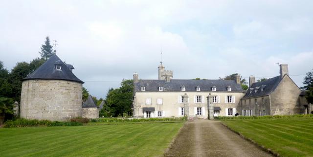 Concarneau : le manoir du Moros, façade occidentale, côté Moros