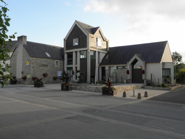 Mairie de Sibiril (29).