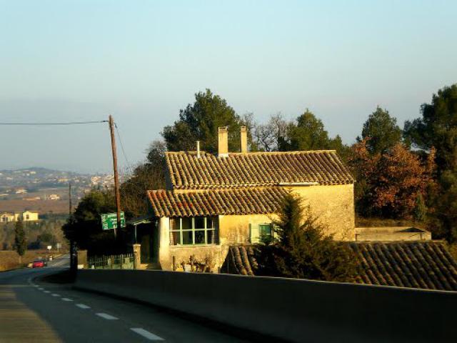 D6068, Saint Alexandre, Languedoc-Rousillon, France, 04-01-2009.