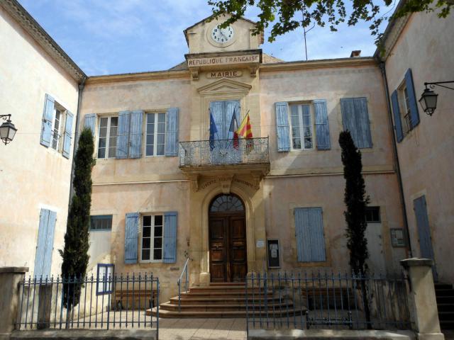 Mairie de Vallabrègues.