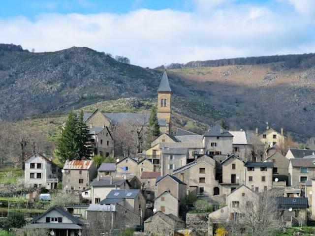 Village de Dourbies 08.04.2012
