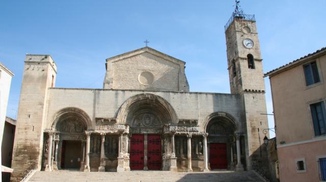 St Gilles - Church, October 2006