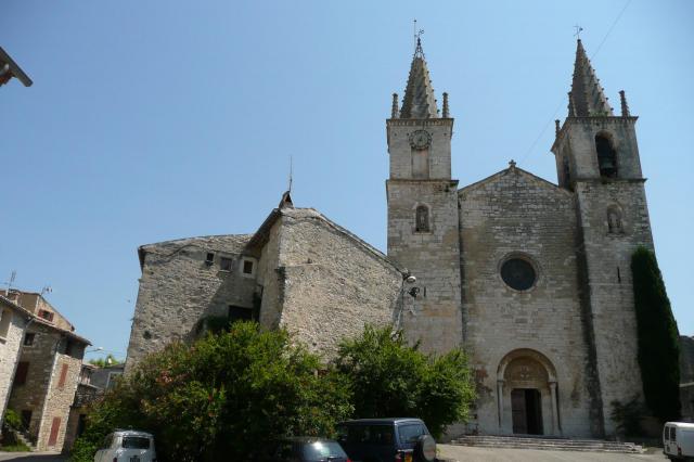 Eglise à Goudargues.