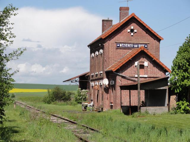 Mézières-sur-Oise (Aisne) ancienne gare