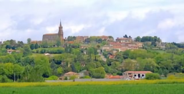 Montjoire (Haute-Garonne), vu de la D61c
