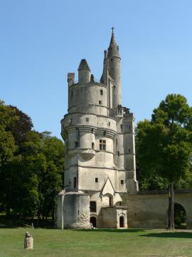 Cet édifice est répertorié dans la base Mérimée, base de données sur le patrimoine architectural français du ministère de la Culture, sous…