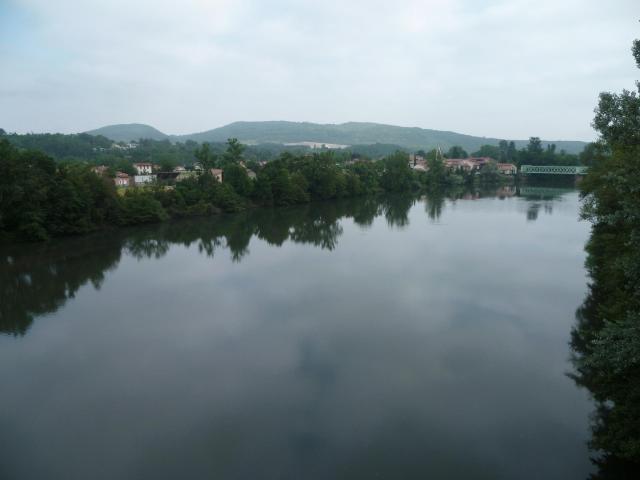 La Garonne à Boussens (Haute-Garonne, Midi-Pyrénées, France).