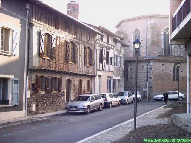 Rue St Quitterie Cazères S/G