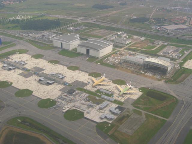 Blagnac, EADS, parking des A 380 !