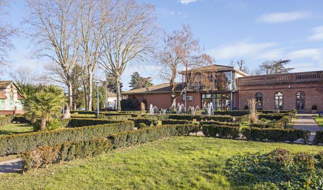 Français : Castelginest. Le Parc Mauvezin.