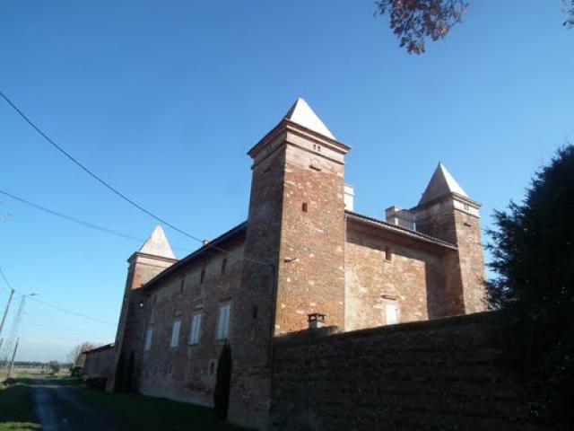 pigeonniers du chateau Lalot