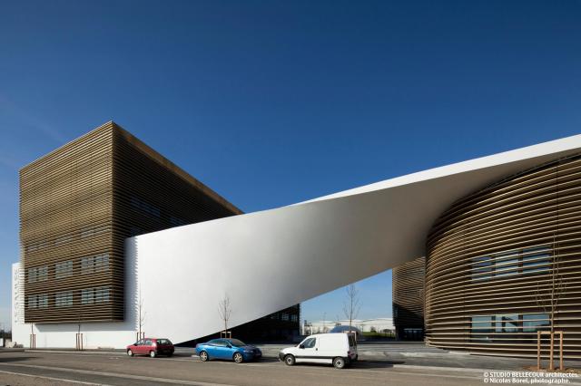 Locaux de bureaux de la Zac de Blagnac (Haute-Garonne, France).
