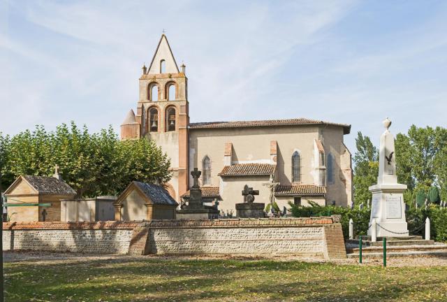 Français : Cépet (Haute-Garonne). L’église.