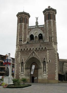 Cazère, l'Eglise.