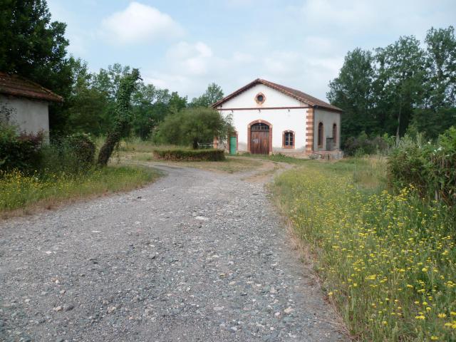 Usine hydroélectrique sur le Salat à Cassagne, Haute-Garonne.