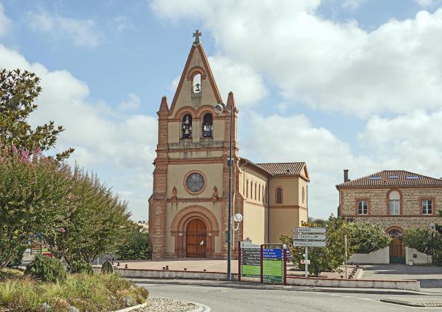 Français : Gagnac-sur-Garonne. L’église Notre-Dame. Jacques-Jean Esquié (1817–1884) Autres noms Jean-Jacques Esquié Description architecte…