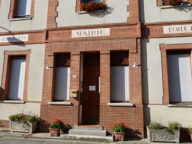 Mairie d'Auragne, Haute-Garonne, France