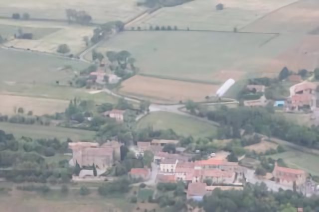 The chateau at Juzes