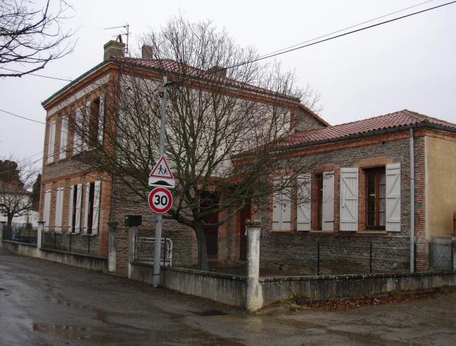 École de Lautignac (Haute-Garonne, France).