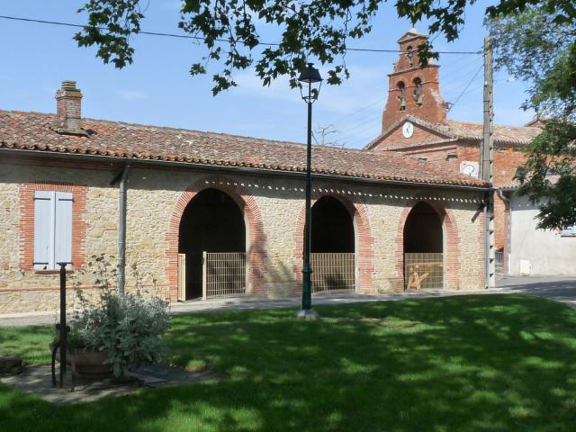 Ancienne salle des fêtes de plein air, Vieillevigne, Haute-Garonne, France