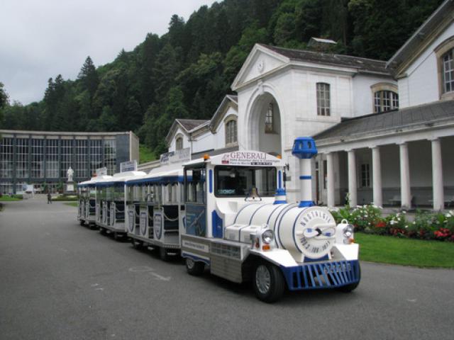 Petit Train et Thermes.