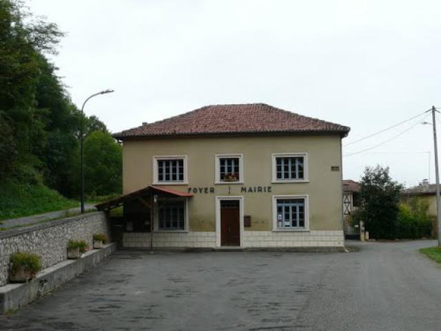 La mairie de Gensac de Boulogne, département Haute-Garonne, France