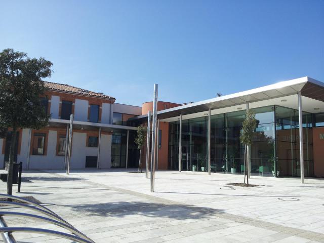 Muret-Mairie (entrée principale)