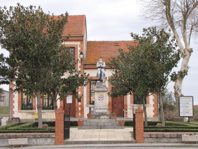 Mairie de Saint-Léon