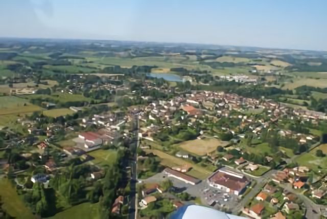 PLAISANCE ON SKY
