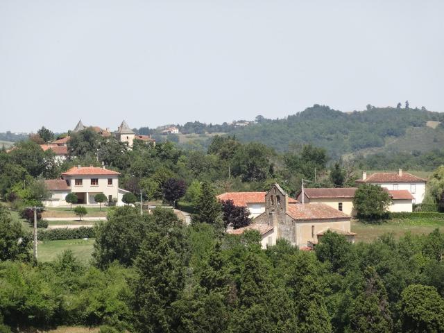 Monbardon en été
