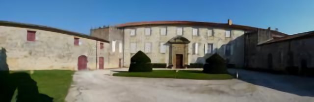 Château du Busca Maniban : cour interieure