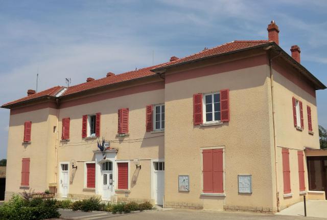 Mairie de Saint-Didier-de-Formans.